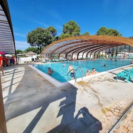 Ronce Les Bains Siblu Superbe Mobil Homme Et Terrasse Fermee * La Tremblade